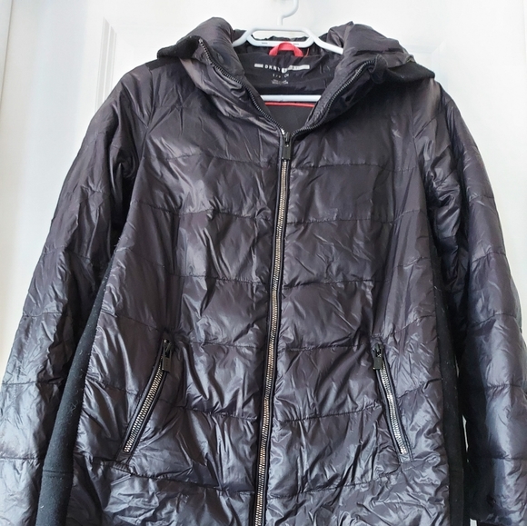 DKNY Sport | Quilted Wool Blend Hooded Duck Down Coat - Picture 3 of 7